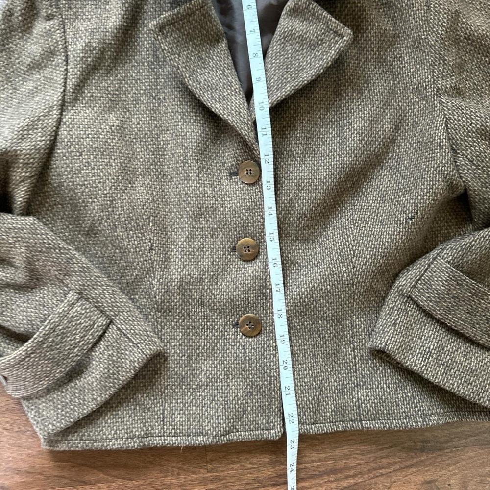 Women's Brown Tweed Cropped Jacket - Picture 5 of 5